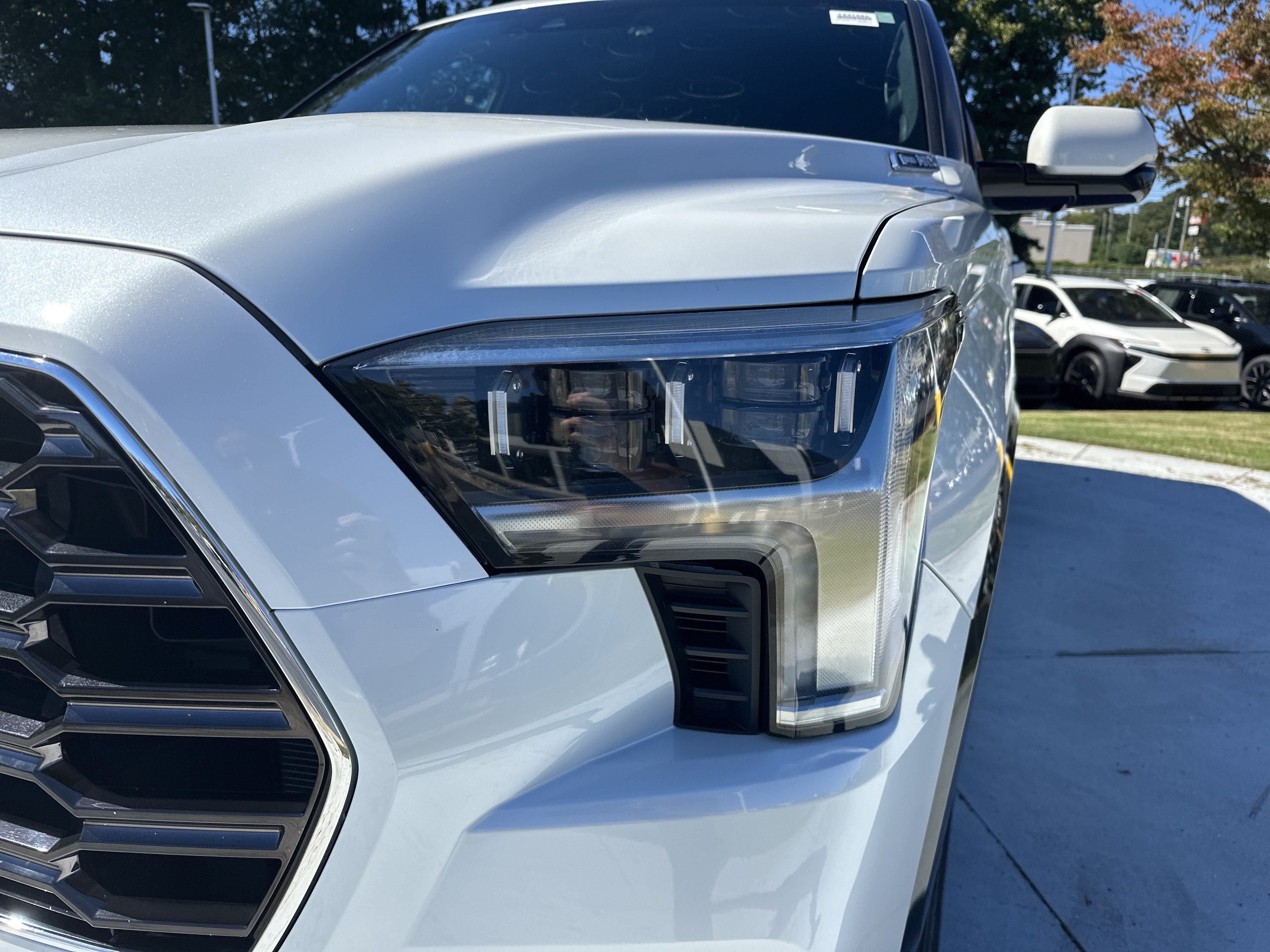 Certified 2024 Toyota Sequoia Platinum AWD/4WD image 6