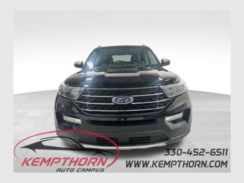 Used 2020 Ford Explorer XLT w/ Equipment Group 202A AWD/4WD image 1