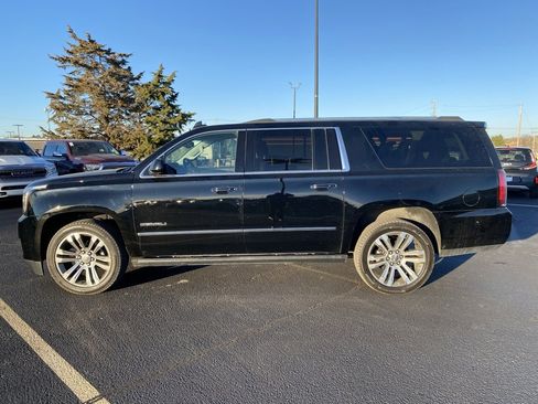 Used 2018 GMC Yukon XL Denali w/ Denali Ultimate Package image 6