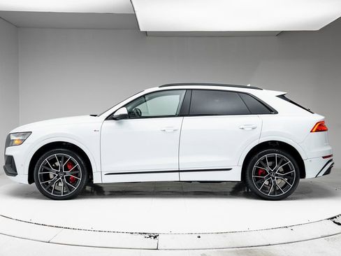 Used 2023 Audi Q8 Prestige w/ Prestige Package AWD/4WD image 2