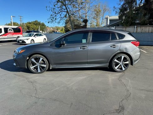 Used 2018 Subaru Impreza 2.0i Sport image 2