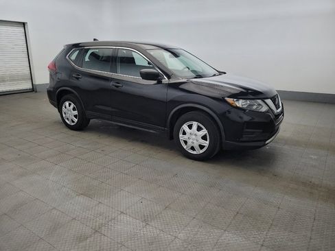 Used 2019 Nissan Rogue S AWD/4WD image 11
