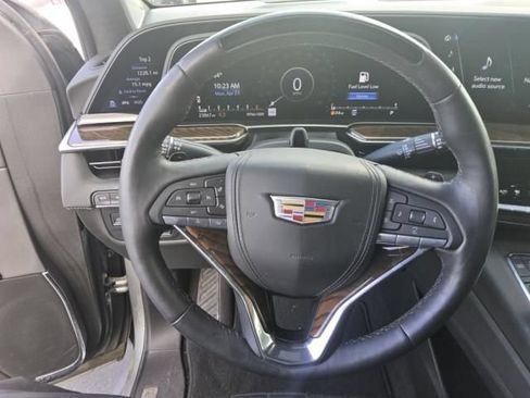Used 2024 Cadillac Escalade Sport Platinum w/ LPO, ONYX Package AWD/4WD image 4