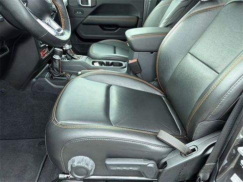 Used 2021 Jeep Gladiator Mojave image 22