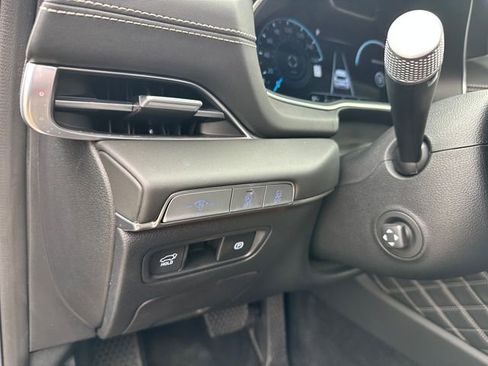 Used 2024 Genesis GV80 3.5T w/ Prestige Package image 25