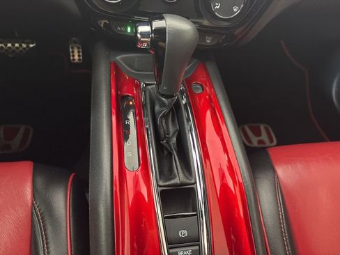 Used 2020 Honda HR-V Sport image 28