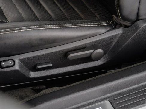 Used 2013 Ford Mustang GT Premium w/ GT Coupe Accessory Pkg 5 RWD image 27