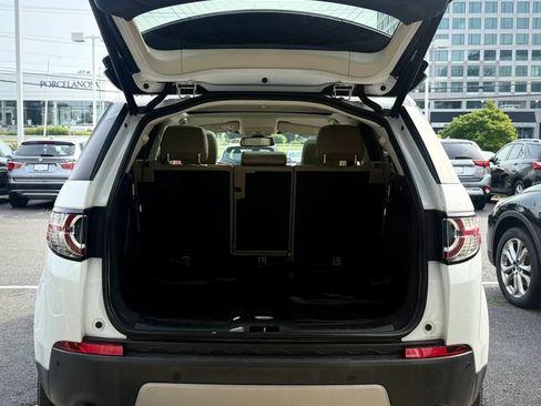 Used 2016 Land Rover Discovery Sport HSE AWD/4WD image 48