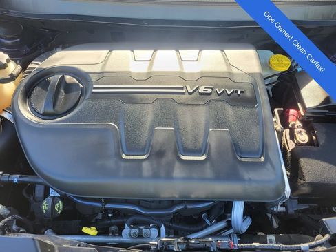 Used 2015 Jeep Cherokee Trailhawk w/ Comfort/Convenience Group AWD/4WD image 28