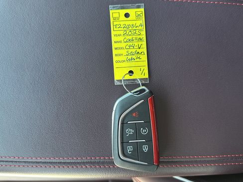 Used 2025 Cadillac CT4 V RWD image 35