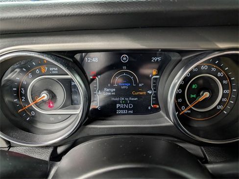 Used 2023 Jeep Gladiator Willys image 18