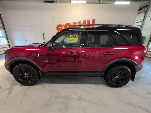 New 2025 Ford Bronco Sport Outer Banks w/ Sasquatch Outer Banks Package AWD/4WD image 2