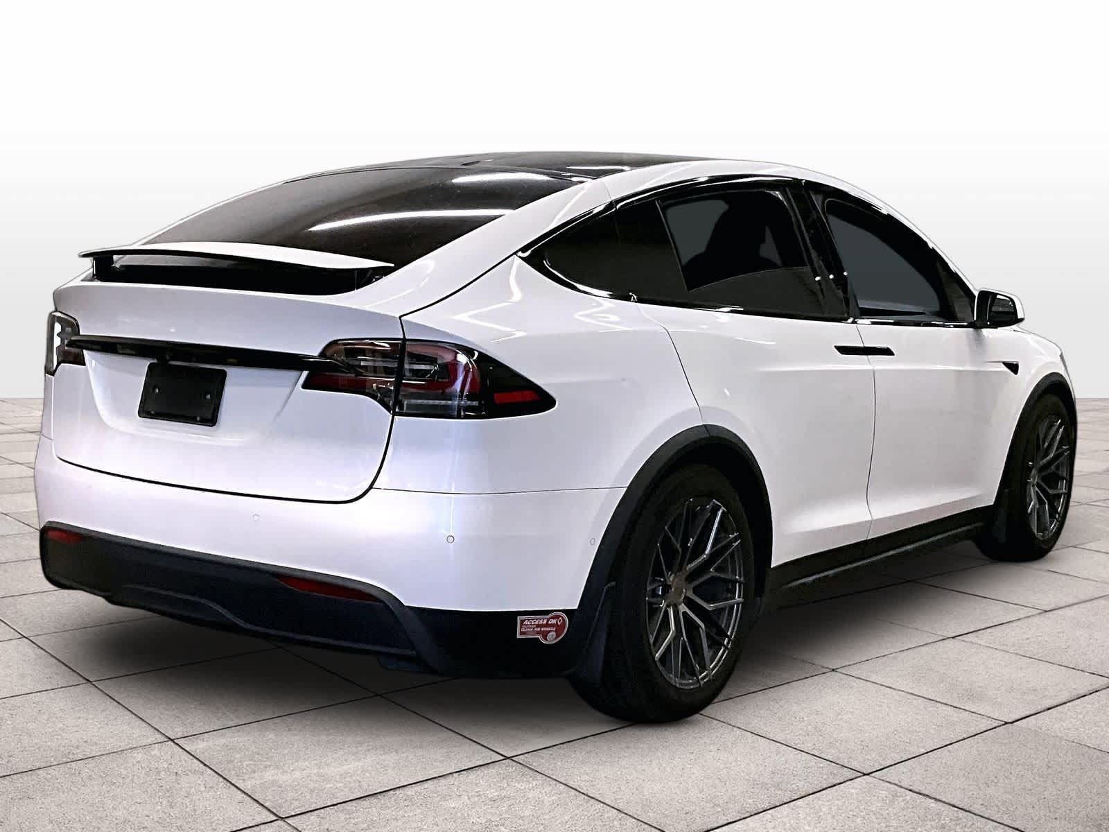 Used 2022 Tesla Model X AWD/4WD image 14