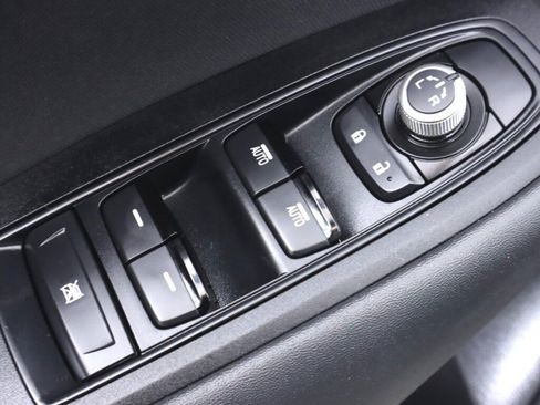 Used 2023 Subaru Outback Premium AWD/4WD image 24