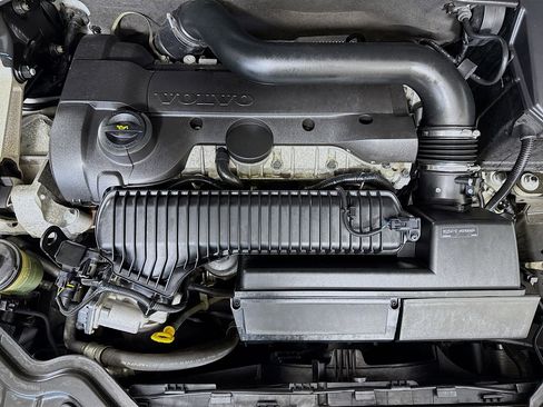 Used 2016 Volvo S60 T5 Premier w/ Convenience Package image 39