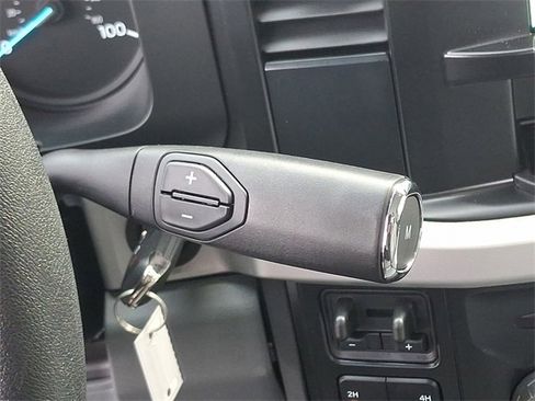 New 2026 Ford F250 XL w/ XL Chrome Package image 9