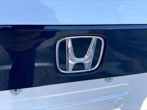 Used 2023 Honda Accord EX image 30
