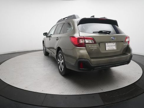 Used 2019 Subaru Outback 2.5i Limited AWD/4WD image 34