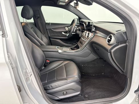 Used 2020 Mercedes-Benz GLC 300 4MATIC Coupe image 26