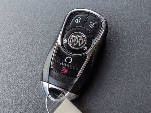 Used 2019 Buick Enclave Essence w/ Trailering Package, 5000 lbs. FWD image 28