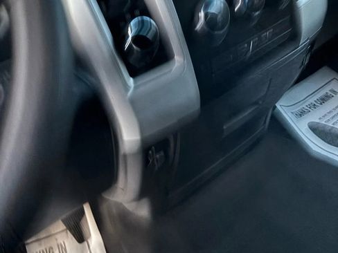 Used 2010 Dodge Ram 1500 Truck SLT image 21