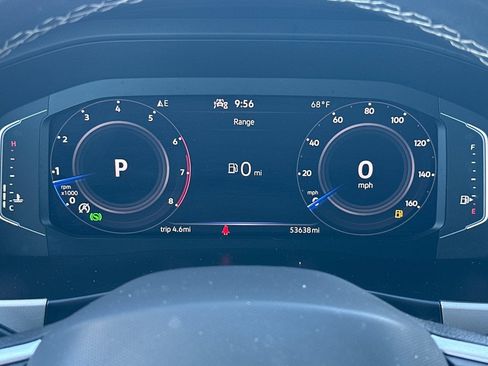 Used 2023 Volkswagen Atlas SE image 24