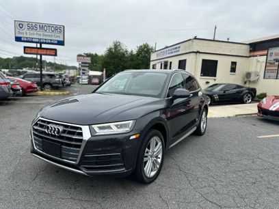 Used 2019 Audi Q5 2.0T Premium Plus w/ Premium Plus Package