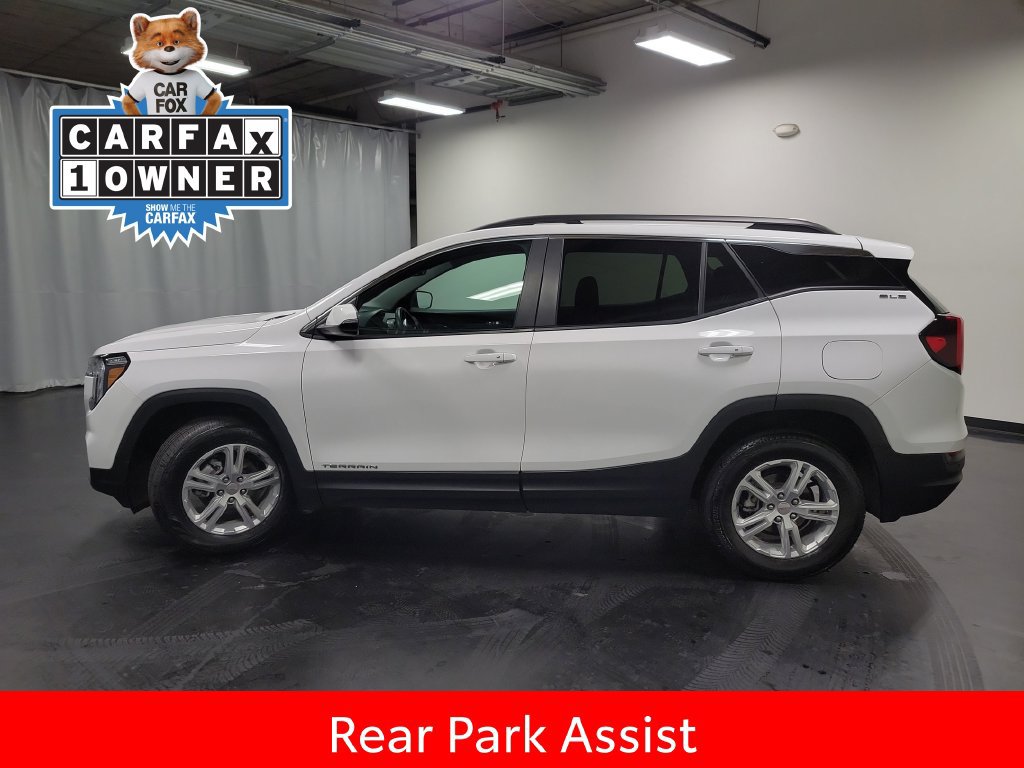 Used 2024 GMC Terrain SLE w/ Driver Convenience Package AWD/4WD image 6