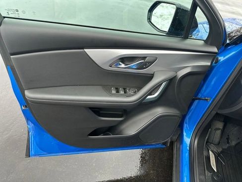 Used 2025 Chevrolet Blazer LT w/ Midnight/Sport Edition image 12