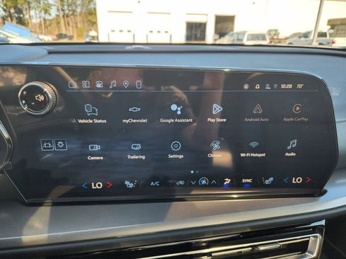 New 2026 Chevrolet Traverse LT w/ Sun and Wheel Package image 21