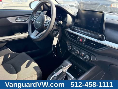 Used 2023 Kia Forte LXS FWD image 31