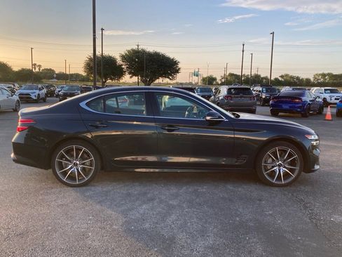 Used 2025 Genesis G70 2.5T RWD image 2