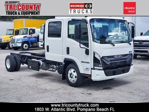 New 2026 Isuzu NPR HD image 1