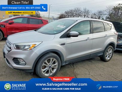 Used 2017 Ford Escape SE