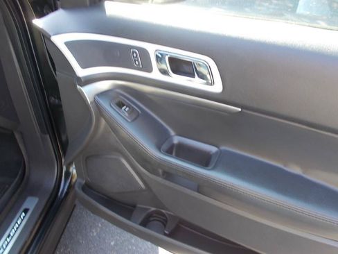 Used 2014 Ford Explorer Sport w/ Equipment Group 401A AWD/4WD image 22