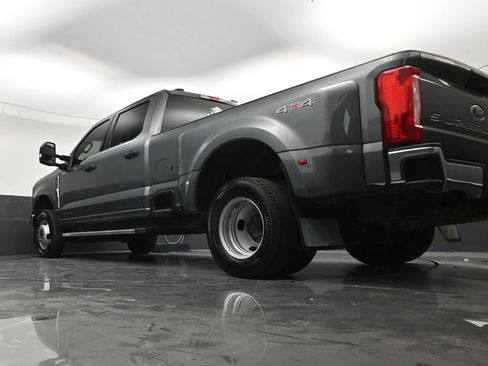 Used 2023 Ford F350 XLT w/ Camper Package AWD/4WD image 21