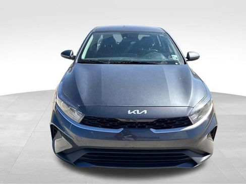 Used 2023 Kia Forte LX image 2