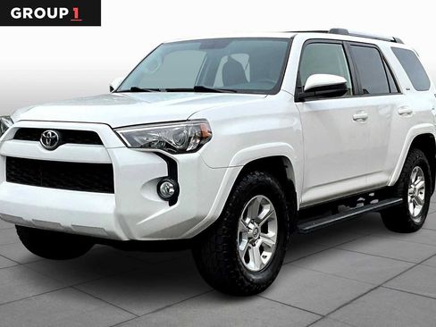 Used 2019 Toyota 4Runner SR5 RWD image 1