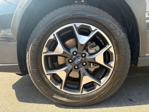 Used 2019 Subaru Crosstrek 2.0i AWD/4WD image 9