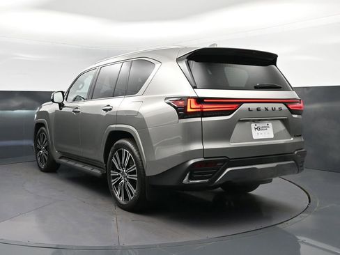 New 2026 Lexus LX 600 4WD w/ Luxury Package image 5