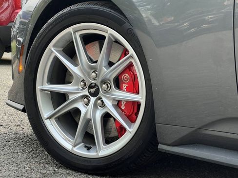 Used 2024 Ford Mustang GT Premium image 15