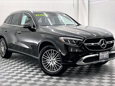 Used 2026 Mercedes-Benz GLC 300 image 35