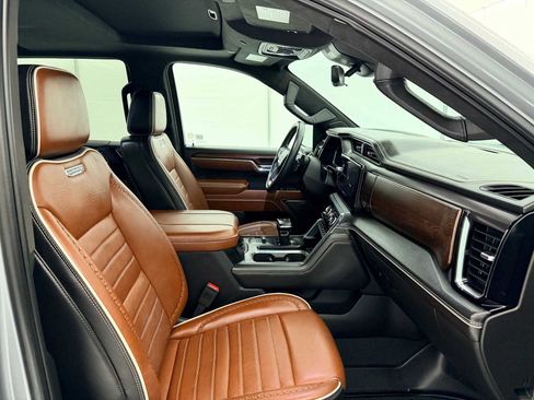 Used 2024 GMC Sierra 1500 Denali Ultimate image 23