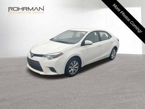 Used 2015 Toyota Corolla LE FWD image 1