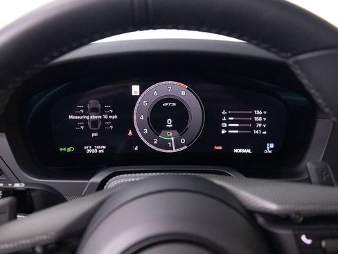 Certified 2025 Porsche 911 Carrera GTS RWD image 20