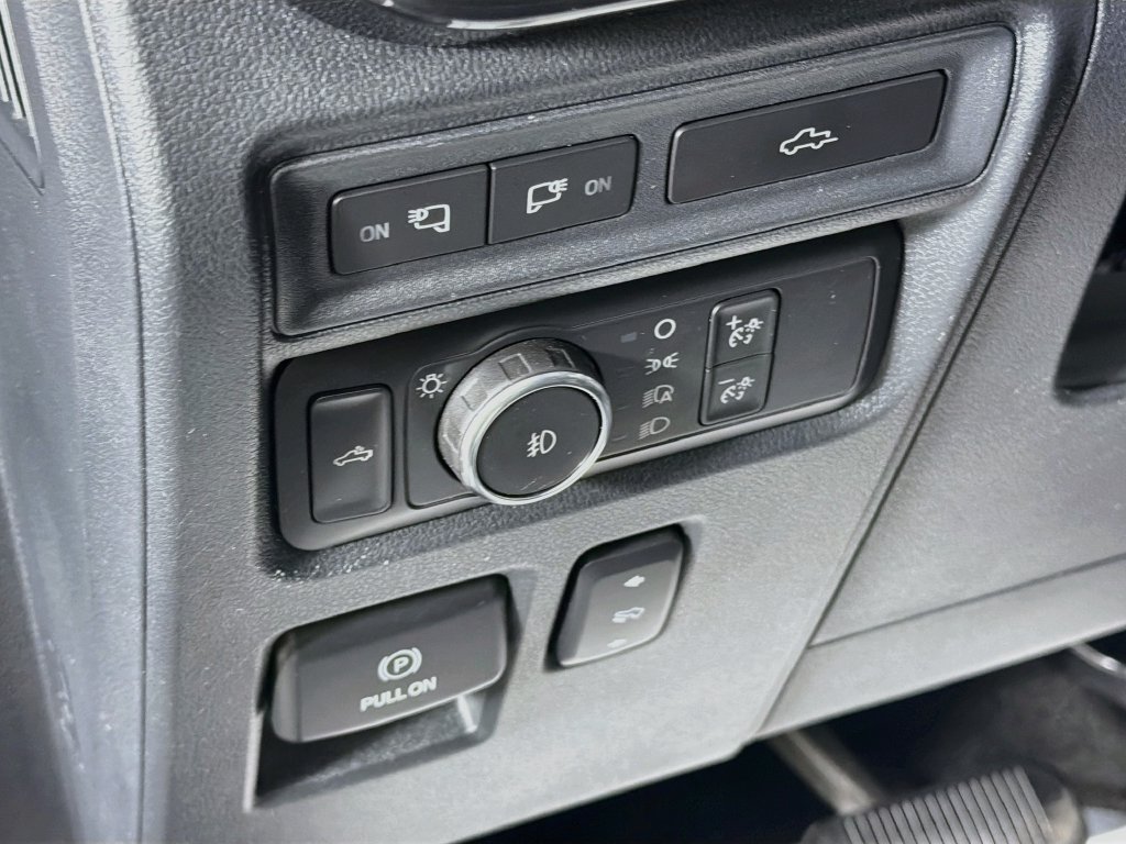 Used 2021 Ford F150 4x4 SuperCrew image 10