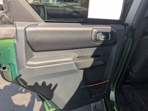Used 2024 Ford Bronco Badlands AWD/4WD image 11