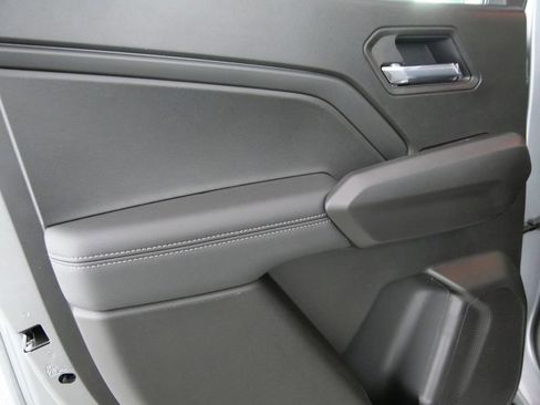 New 2026 GMC Canyon Elevation w/ Convenience Package image 13