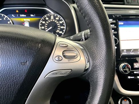 Used 2016 Nissan Murano S AWD/4WD image 12