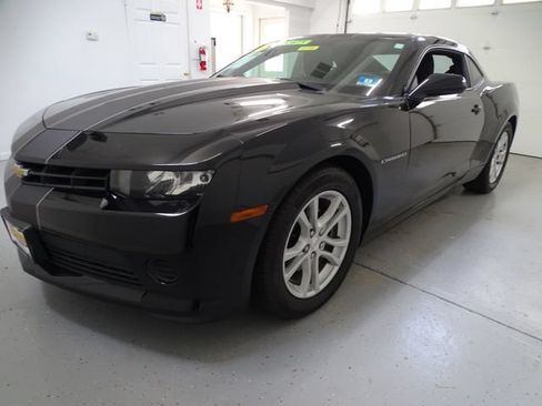 Used 2015 Chevrolet Camaro LS RWD image 9